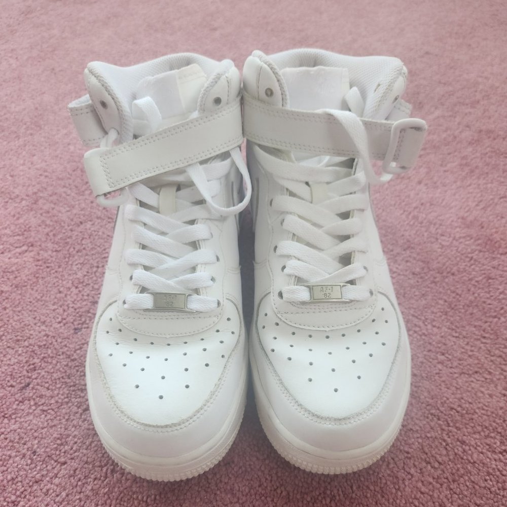 Nike Air Force 1 Mid size 6Y
